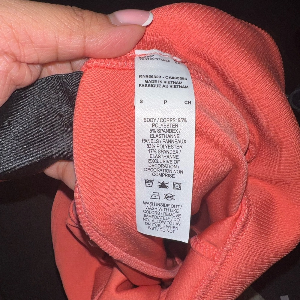 Women’s Nike Orange Athletic Shorts High-Waisted Compression - Picture 7 of 7